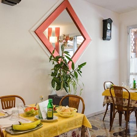 Hotel Picador Римини Экстерьер фото
